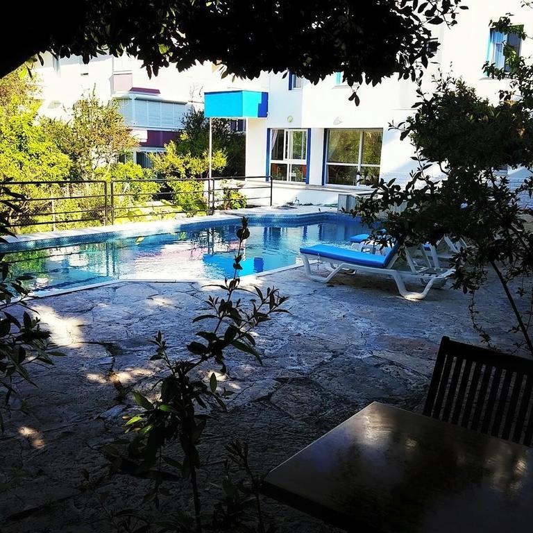 Parla Apart Hotel Çeşme Eksteriør billede