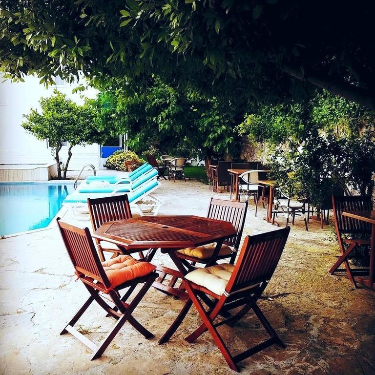 Parla Apart Hotel Çeşme Eksteriør billede