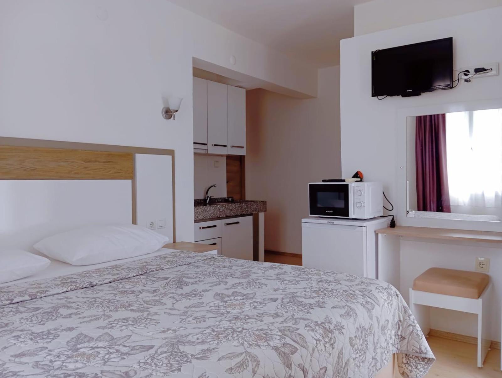 Parla Apart Hotel Çeşme Eksteriør billede