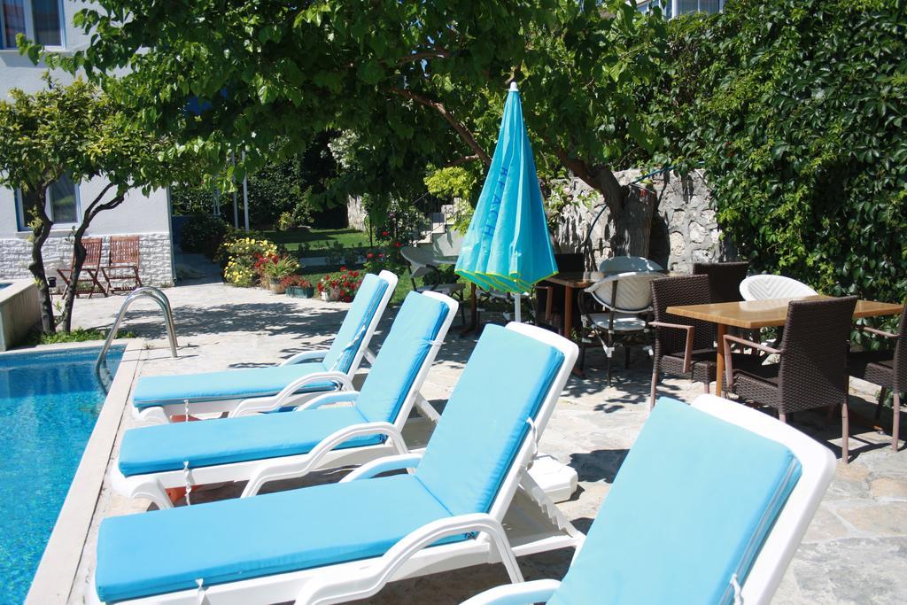 Parla Apart Hotel Çeşme Eksteriør billede