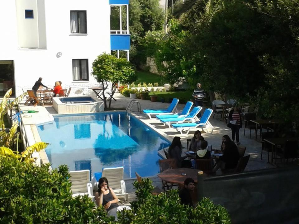 Parla Apart Hotel Çeşme Eksteriør billede