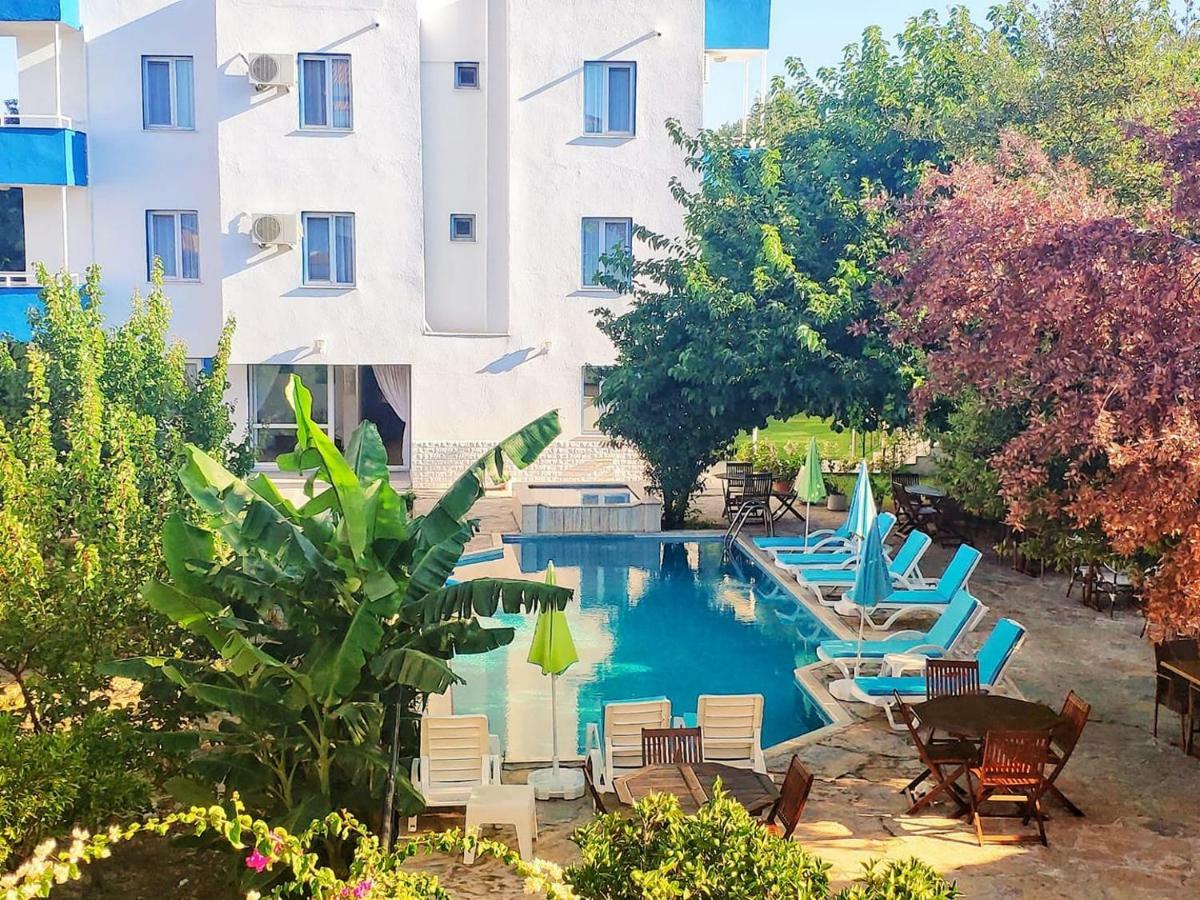 Parla Apart Hotel Çeşme Eksteriør billede